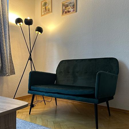 Piano Apartment In Halle Center - Netflix - Free Wifi 1 Luaran gambar